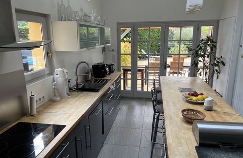 Sarlat-la-Caneda House | A 3 mn à Pied du Centre Médiéval de Sarlat, Maison Avec Piscine et Parking