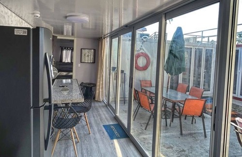 Barra de Navidad House | A 6 Minutos de la Playa, Casa Kraken