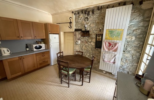 Bourg-Saint-Andeol House | A beautiful townhouse for 12 guests, with private pool