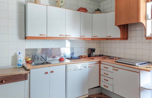 Cadiz Apartment | A beautiful vacation near the sea awaits you in this vacation apartment.