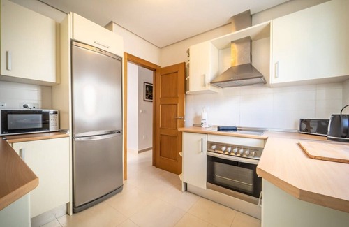 Roldan Villa | A Bright Villa with Private Heated Pool (optional) - MO33LT