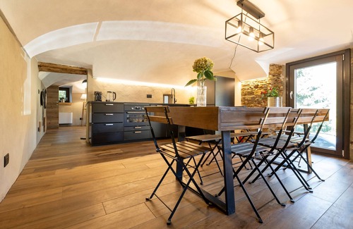 Castelnuovo Nigra Ski Chalet | A chalet where the mountains speak