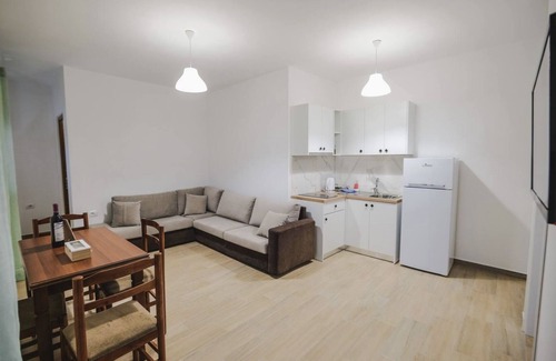 Ksamil Apartment | A comfortable home-away-from-home experience, close to everything.