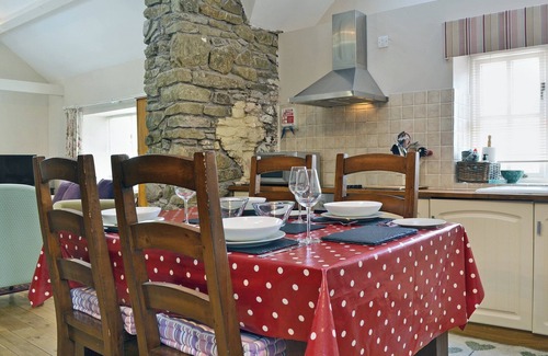 Bishops Castle Cottage | A cosy cottage in an Area of Outstanding Natural Beauty.