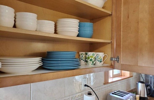 Strawberry Hill Apartment | A Cozy 5BR Apartment near Harvard Square and MIT