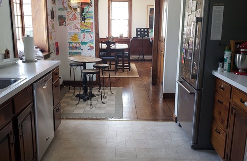 Pownal House | A cozy home nestled in the Green Mountains of Vermont!