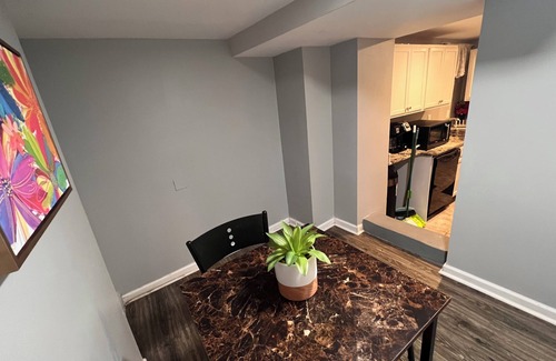 Overlea Apartment | A cozy/modern private suite.nMins away from I695/95 and the heart of Baltimore.