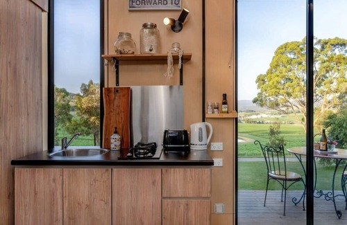 Dixons Creek House | A Dam Good View by Tiny Away