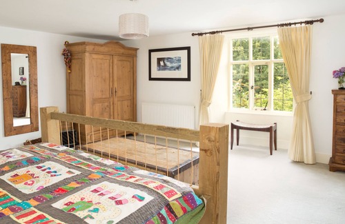 Beaminster Other | A delightful family farmhouse set in 17 acres of beautiful Dorset countryside.