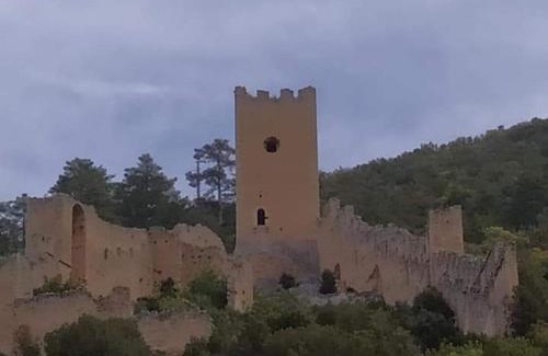 San Pio delle Camere House | A due passi dal castello