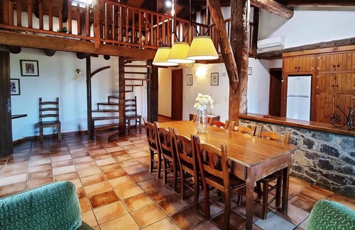 Coll de Nargo Cottage | A fantastic holiday home, private pool and barbecue. Wifi