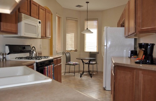 Tubac House | A Few Minutes Walk from Tubac shops/galleries/restaurants