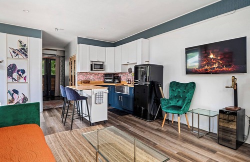 Gulfport House | A-Frame Escape at Gulfport Garden Oasis!