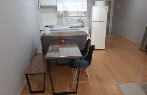 Janghang-dong Apartment | A good Lake Park & Restaurant and also Shoppong mall is very near
