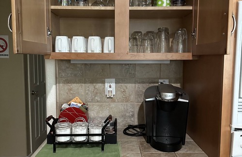 Roseville House | A Gorgeous Home Stay for Vacation and Business