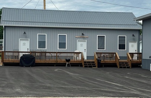 Cochrane Cabin | A "Hideaway" from the hectic everyday life in the heart of Buffalo County.