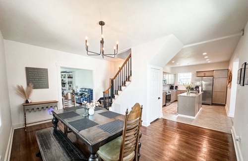 Xenia House | A historic 2 acre property just minutes from town