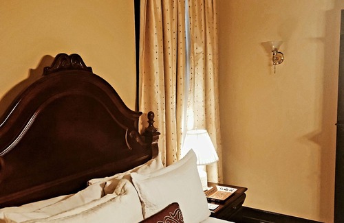 Mid-City Bed & Breakfast | A Historical Landmark
