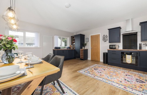 Mount Murray Cottage | A holiday cottage that sleeps 4 guests in 2 bedrooms