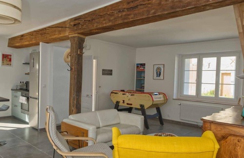 Genille House | a house on the banks of the Indrois