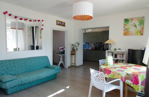 St-Meme-le-Tenu House | A house to relax by the sea and in the countryside