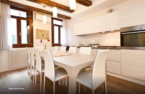 Cannaregio Apartment | A jewel in the heart of Venice, elegant, fully renovated in 2013