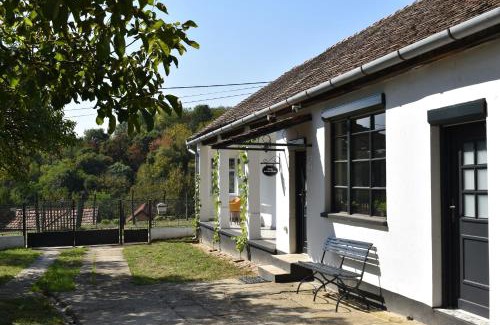 Kekesd House | A kis parasztház