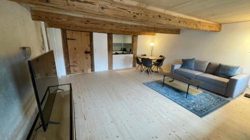 Buren an der Aare Apartment | a knight's splendid apartment