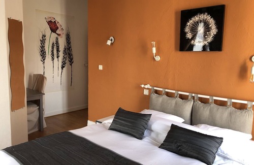 Charbonnieres-les-Vieilles Bed & Breakfast | A l'Aube des Volcans