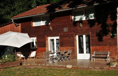 Hostun House | A l'oree du bois - Gite