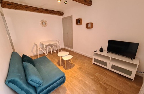 Hyeres Apartment | A la Gare ! T2 Hyères
