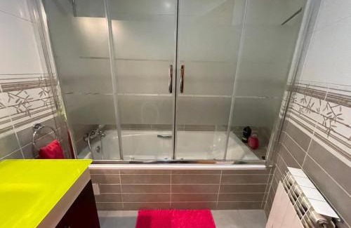 Coronacion Apartment | A las puertas de la Catedral 90m2 con Garaje