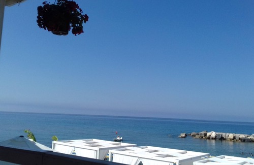 San Lucido House | A lighthouse in Calabria.