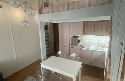 Holesovice Apartment | A little gem in the heart of Letna