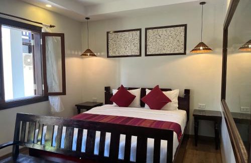 Luang Prabang Bed & Breakfast | A Little Luangprabang- Namkhan Heritage Guesthouse