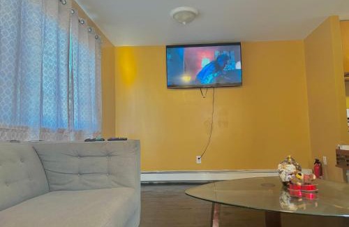 Queens Apartment | A little piece of home
