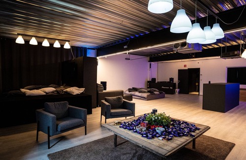 Den Dam Apartment | A luxury loft in Antwerp with more than 2500 square feet open space!
