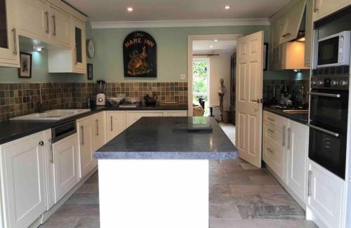 Alresford House | A Magical Retreat, Truly Unique !