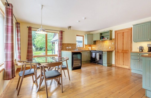 Evanton Cottage | A magnificent property in a secluded position in Evanton.