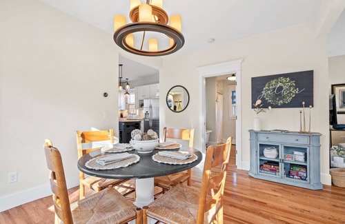 Watertown House | A meticulously restored farm house with a blend of vintage charm & modern luxury