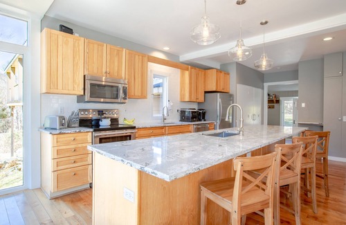 Stahlstown House | A Modern House in a Large Nature Reserve in Ligonier Valley!