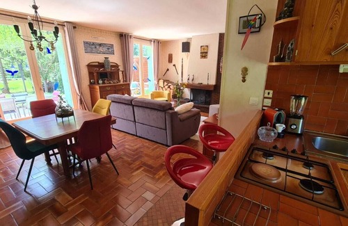 Saint-Bohaire House | A natural setting with heated swimming pool in the heart of the Loire castles