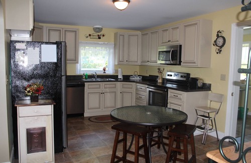 Paradise House | A Peaceful, Quiet stay in Amish Country, Paradise PA