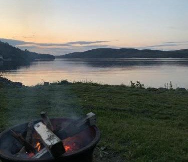 Degelis House | A Peaceful Waterfront Escape - La Perle du Lac