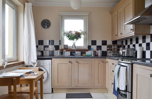Portree Cottage | A perfect house for a couple wanting to spend a week or two on Skye.