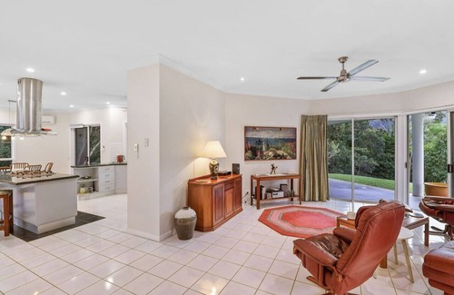Redlynch House | A Piece of Tropical Paradise-Near Crystal Cascades