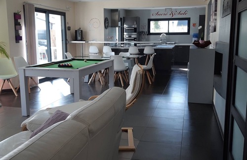 Surzur House | A qq km of the Gulf of Morbihan and the ocean with indoor heated swimming pool