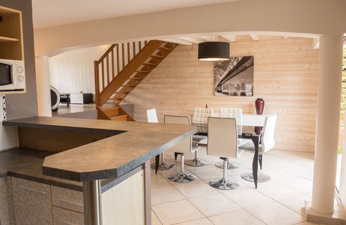 Beziers House | A quiet house private swimming pool and air cond near historical beziers center