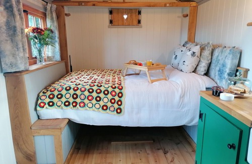 Enniskillen Bed & Breakfast | A shepherd's hut retreat with a private wood fired hot tub in County Fermanagh