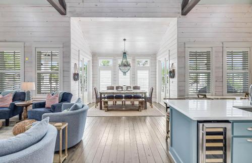 Cinnamon Shore House | A Shore Thing 188 RO